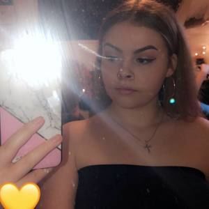 Meet your Posher, Hailey